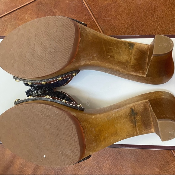 Coach denim and leather trim heels. Only worn once. Excellent condition - Picture 3 of 6